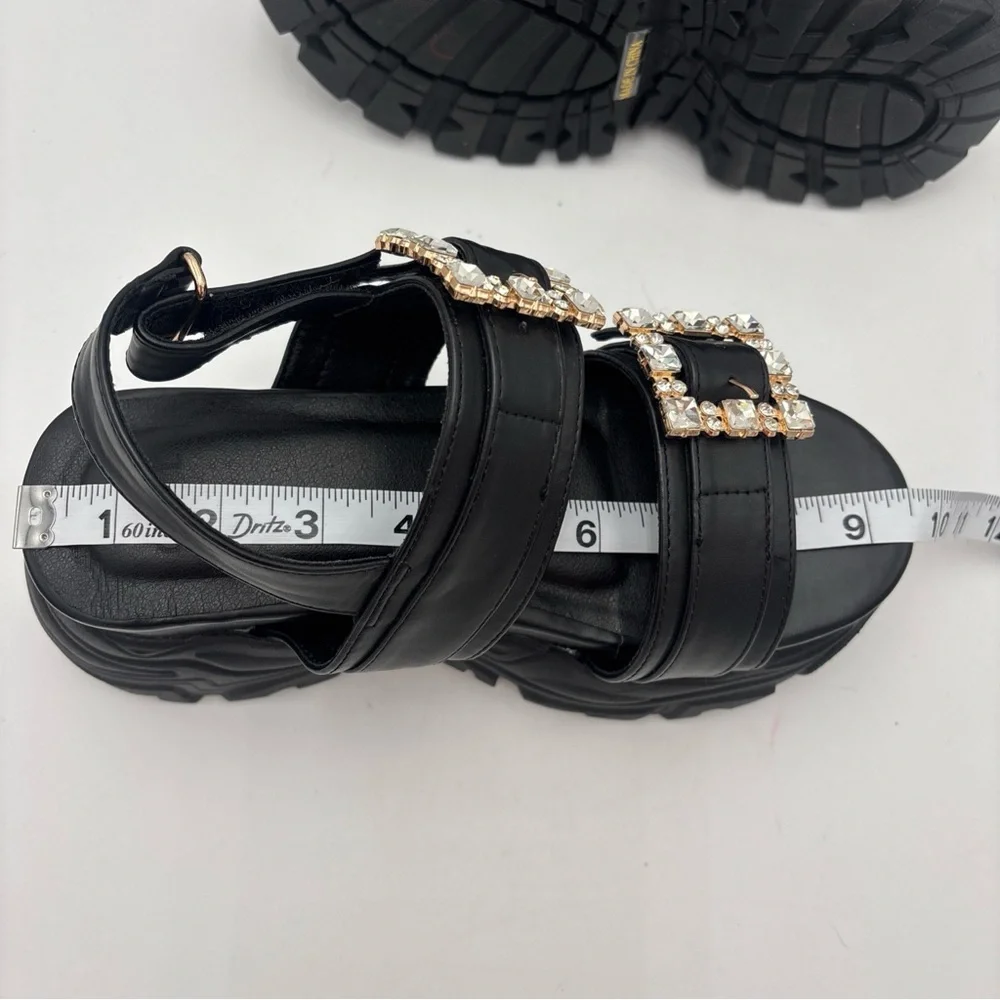 Elegant‎ Black Platform Sandals with Pearl Details